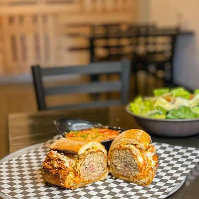 Long Bridge Pizza Company by null