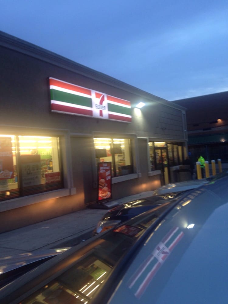7ELEVEN Updated September 2024 202 Ryerson Ave, Paterson, New