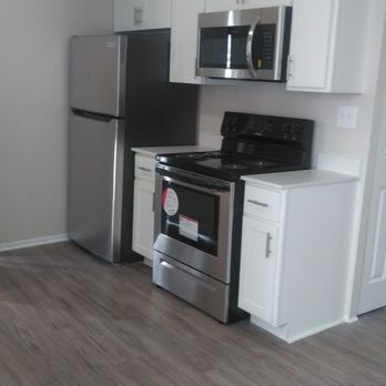 Versailles - Luxury and Value Meet at Versailles Biarritz Apartments in Oak Park, MI - Apartments Near Me - Oak Park, Michigan Versailles - Luxury and Value Meet at Versailles Biarritz Apartments in Oak Park, MI - Apartments Near Me - Oak Park, Michigan