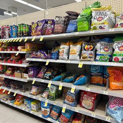 Walgreens - Chip aisle