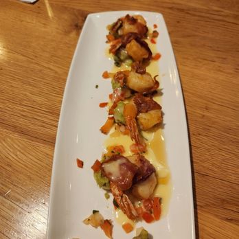 Cooper’s Hawk Winery & Restaurant - Drunken Shrimp - Wine Tasting Room Near Me - Virginia Beach, Virginia Cooper’s Hawk Winery & Restaurant - Drunken Shrimp - Wine Tasting Room Near Me - Virginia Beach, Virginia