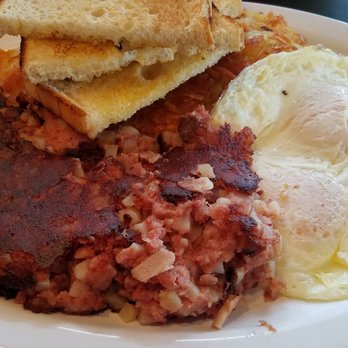 Lumpy's Diner - Corned beef hash and eggs - Diners Near Me - Antioch, California Lumpy's Diner - Corned beef hash and eggs - Diners Near Me - Antioch, California
