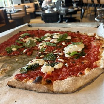 Sally's Apizza - Basil Burrata - Pizza Near Me - Fairfield, Connecticut