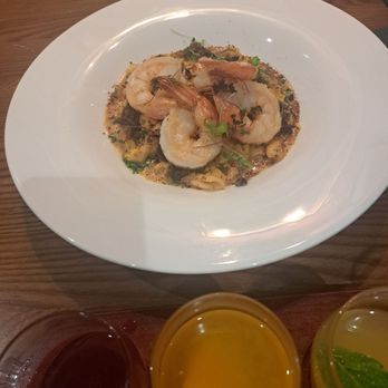 The Living Room - New American Near Me - Wesley Chapel, Florida