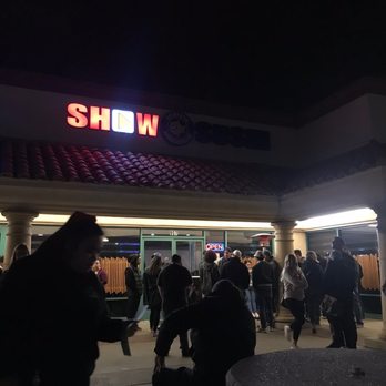 Show Sushi - Waiting area - Sushi Bars Near Me - San Dimas, California