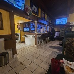 Don Gus Mexican & Seafood - Bar area