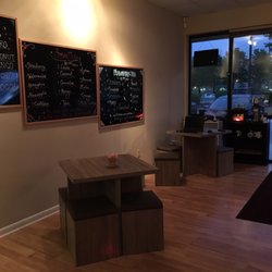 Bubbleful Tea - Another snap of the interior