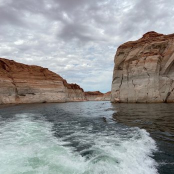Lake Powell - Boat tour, wonderful! - Lakes Near Me - Page, Arizona Lake Powell - Boat tour, wonderful! - Lakes Near Me - Page, Arizona