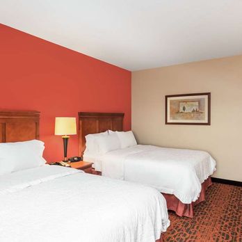 Hampton Inn Branson on the Strip - Guest room - Hotels Near Me - Branson, Missouri Hampton Inn Branson on the Strip - Guest room - Hotels Near Me - Branson, Missouri