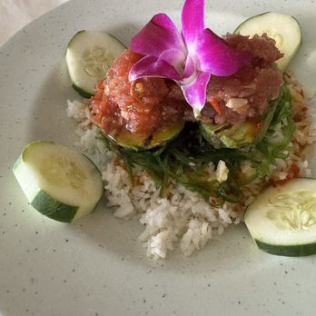 Frenchys Outpost Bar & Grill - Bars Near Me - Dunedin, Florida