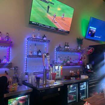 Cinco Michelada Beer Bar - Bar Area - Beer Bar Near Me - Houston, Texas