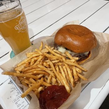 Trail Life Brewing - Colorado burger and fries - Brewpubs Near Me - Grand Junction, Colorado