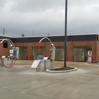 Crew Carwash - Vacuum area - Car Wash Near Me - Indianapolis, Indiana Crew Carwash - Vacuum area - Car Wash Near Me - Indianapolis, Indiana