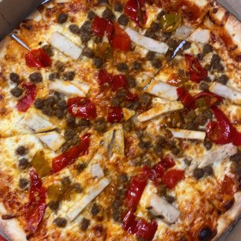 Pizza Nova - 3 topping : chicken, ground beef, hot pepper - Pizza Near Me - Markham, Ontario Pizza Nova - 3 topping : chicken, ground beef, hot pepper - Pizza Near Me - Markham, Ontario