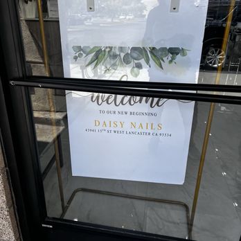 Daisy Nails - Welcome sign in Window - Nail Salons Near Me - Lancaster, California