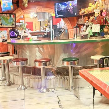 The Corner Mexican Food - Bar - Mexican Near Me - Grandview, Missouri