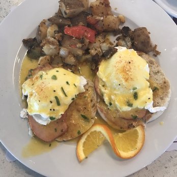 Beach Plum Kitchen - New American Near Me - Carlsbad, California Beach Plum Kitchen - New American Near Me - Carlsbad, California