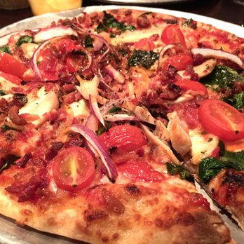 Pub Dog - Old Yeller - Chicken, Bacon, Spinach, Onion, Tomatoes, and the sauce was great. - Pubs Near Me - Columbia, Maryland Pub Dog - Old Yeller - Chicken, Bacon, Spinach, Onion, Tomatoes, and the sauce was great. - Pubs Near Me - Columbia, Maryland
