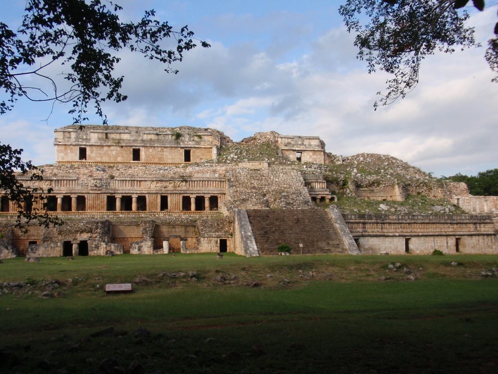 Zona Arqueológica de Sayil