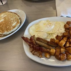 Perkins American Food - Tremendous Twelve