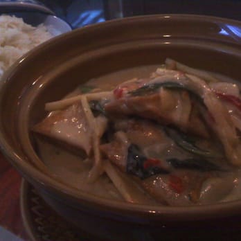 Siam Thai Cusine - Tofu green curry, close up. - Thai Near Me - Glendale, Arizona Siam Thai Cusine - Tofu green curry, close up. - Thai Near Me - Glendale, Arizona