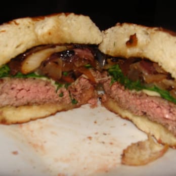 Huddy’s - juicy med rare - Gastropubs Near Me - Redondo Beach, California Huddy’s - juicy med rare - Gastropubs Near Me - Redondo Beach, California