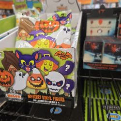 Spirit Halloween