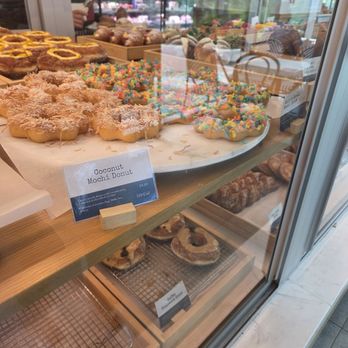 Paris Baguette - Bakeries Near Me - Coquitlam, British Columbia Paris Baguette - Bakeries Near Me - Coquitlam, British Columbia