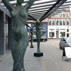 Hotel Royal Århus - Love the caryatids holding up the awning. Sculpted by a local artist.
