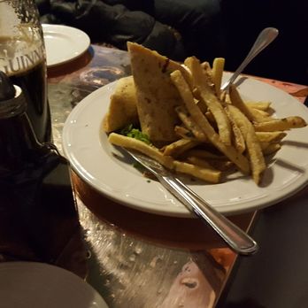 P.J. O'Brien Irish Pub and Restaurant - Pubs Near Me - Toronto, Ontario