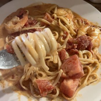 Bottega di Capri - Shrimp Scampi - Italian Near Me - Brookline, Massachusetts Bottega di Capri - Shrimp Scampi - Italian Near Me - Brookline, Massachusetts