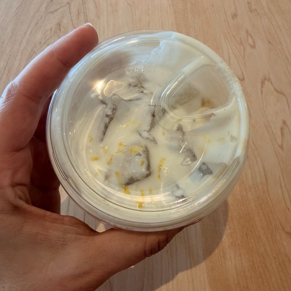 Lemon merengue latte - with real lemon!