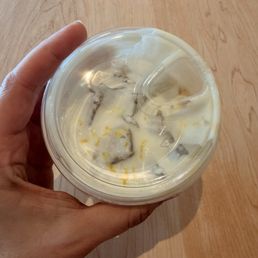 Lemon merengue latte - with real lemon!