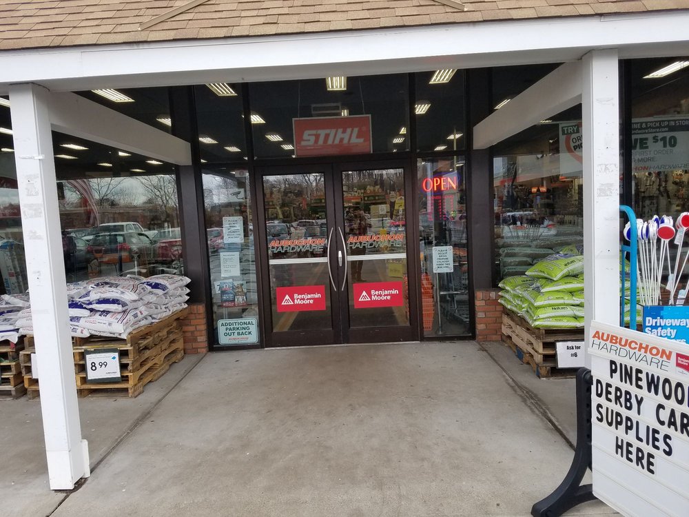 AUBUCHON HARDWARE 118 E Main St, ster, Massachusetts Hardware