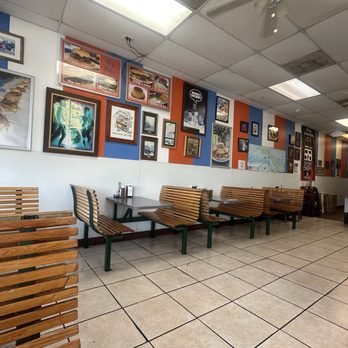 El Rey De Las Fritas - Cuban Near Me - Miami, Florida El Rey De Las Fritas - Cuban Near Me - Miami, Florida