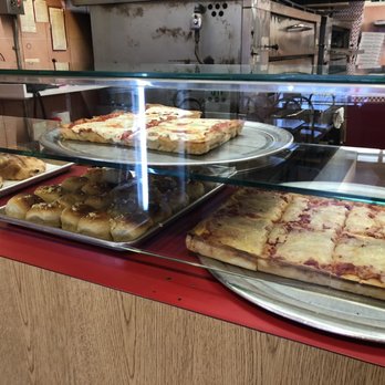 Uncle Frank's Pizza - Pizza Near Me - Dumont, New Jersey