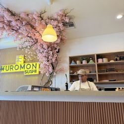 Kuromon Sushi - Cherry blossom decor