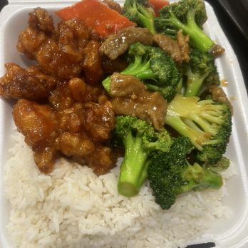 Big Wok - Orange Chicken Combo 2 beef broccoli - Chinese Near Me - El Monte, California