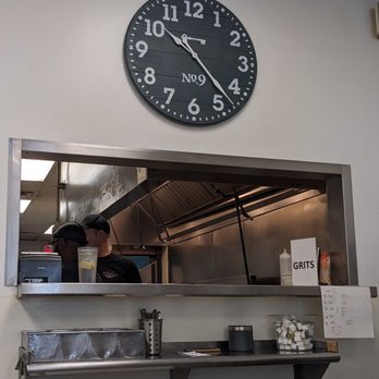 Eat At Joe's - Magic food fountain. - Breakfast & Brunch Near Me - Cleveland, Ohio