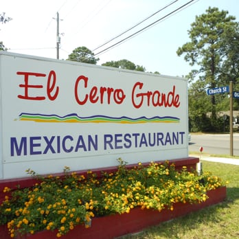 El Cerro - Sign out front JUN2012 - Mexican Near Me - Georgetown, South Carolina El Cerro - Sign out front JUN2012 - Mexican Near Me - Georgetown, South Carolina