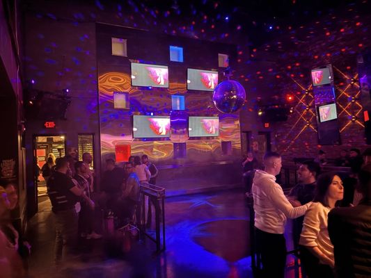 Badlands Sacramento by null