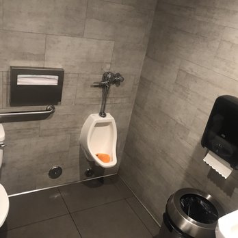Al Basch Chicken - Spotless His/Hers Bathrooms - Mediterranean Near Me - Los Angeles, California Al Basch Chicken - Spotless His/Hers Bathrooms - Mediterranean Near Me - Los Angeles, California