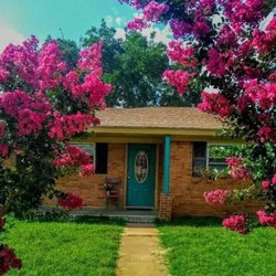 Cowboy Capital Lodging - Welcome to the Tarleton Farm AirBnb!