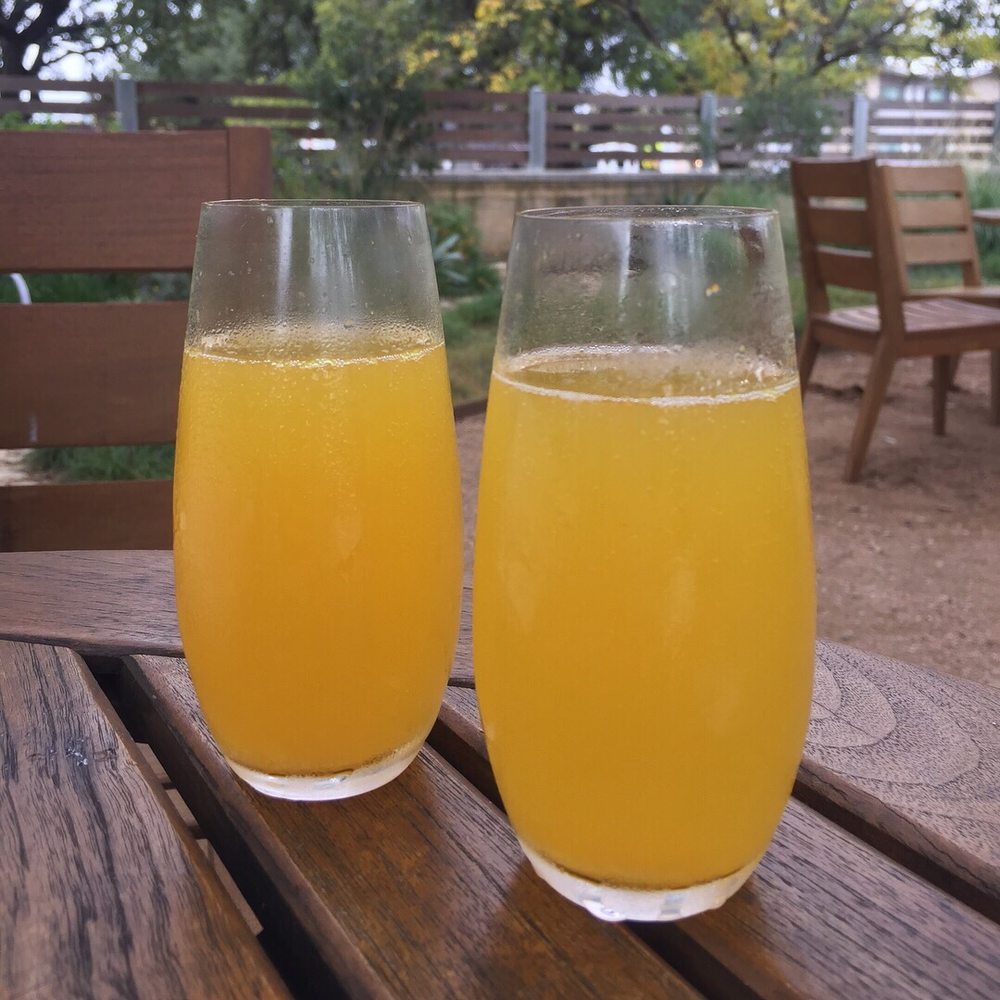 Vinaigrette - Turmeric orange mimosas - Salad Near Me - Austin, Texas Vinaigrette - Turmeric orange mimosas - Salad Near Me - Austin, Texas