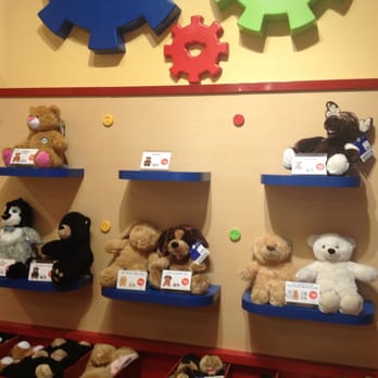 Build-A-Bear Workshop - Toy Stores Near Me - San Mateo, California
