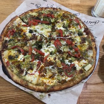 Blaze Pizza - Salad Near Me - Laurel, Maryland