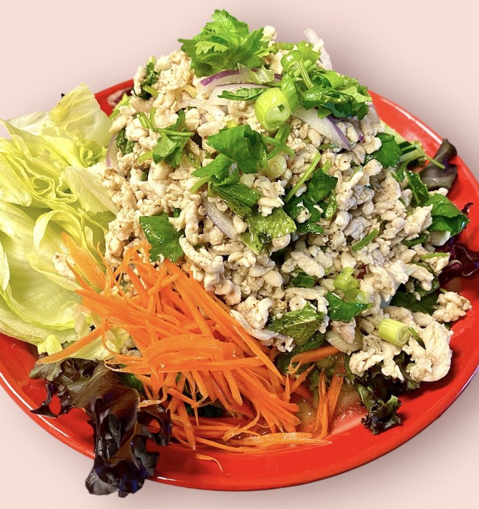 Davan Thai Cuisine Logo