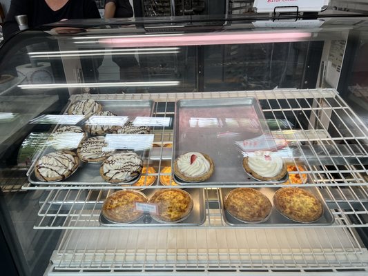 Crave Pie Studio by null
