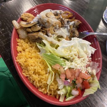 Cilantros Grill and Cantina - Crazy chicken lunch - Mexican Near Me - Brunswick, Georgia Cilantros Grill and Cantina - Crazy chicken lunch - Mexican Near Me - Brunswick, Georgia