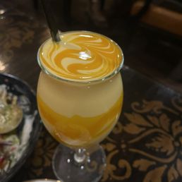 Mango lassi Mango lassi